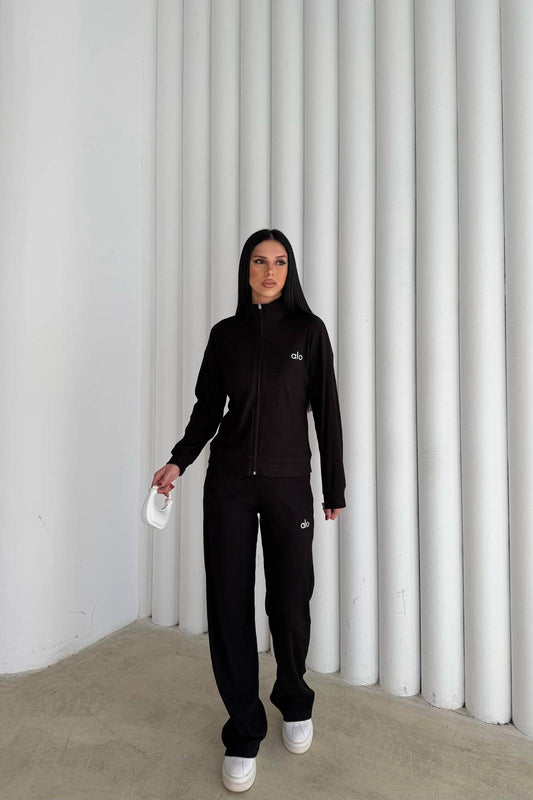 Mevsimlik Siyah Fit Takım